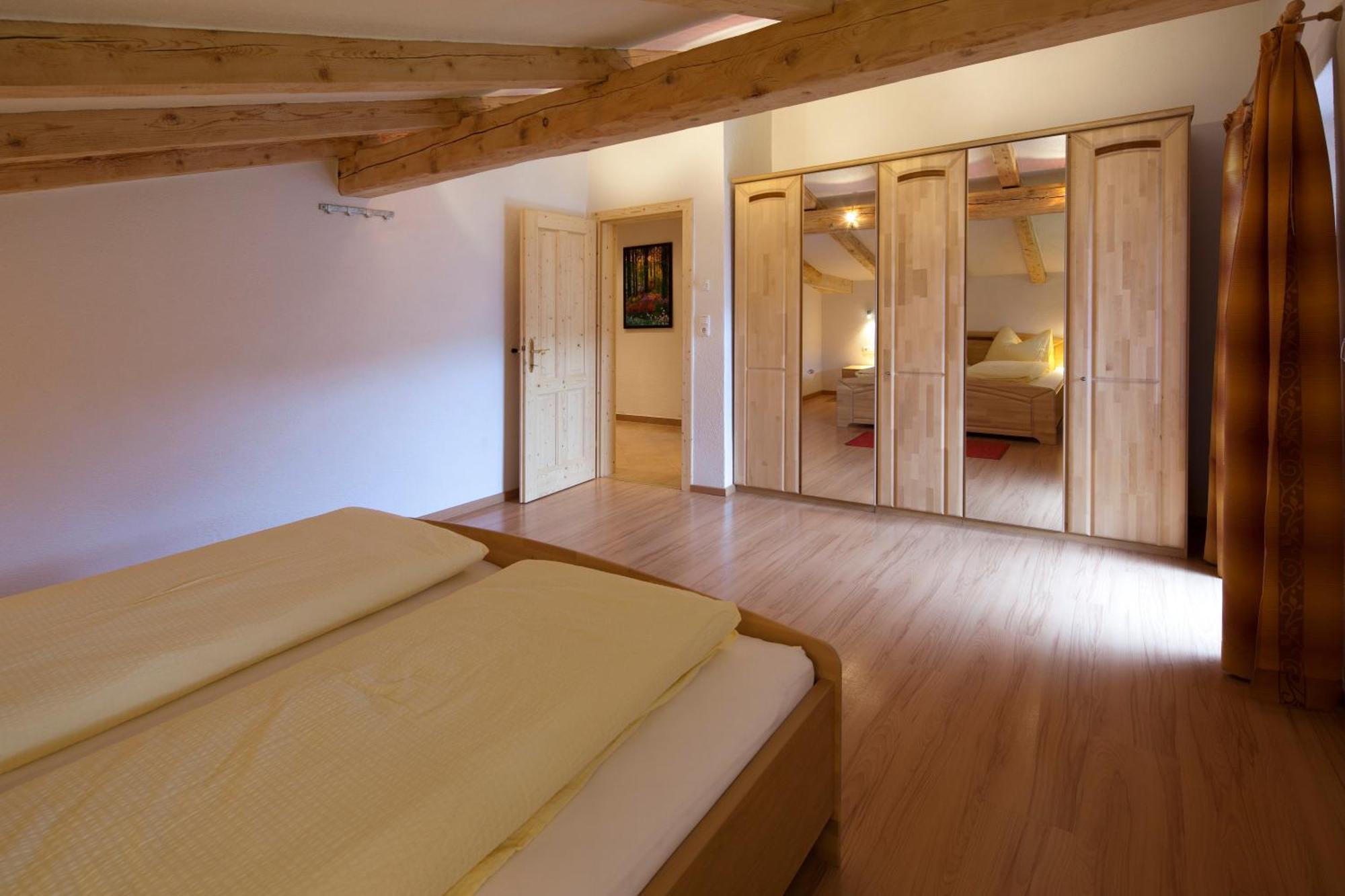 Alpengasthof Oberweissbach Waidring Room photo