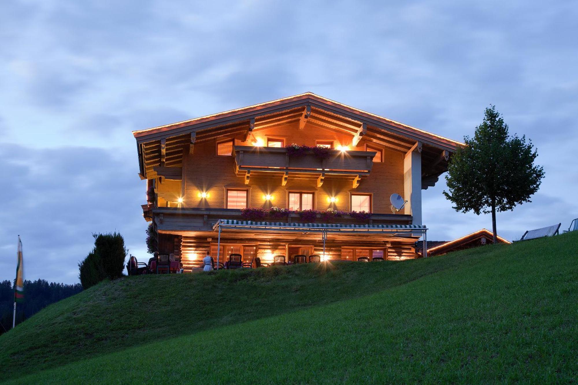 Alpengasthof Oberweissbach Waidring Exterior photo