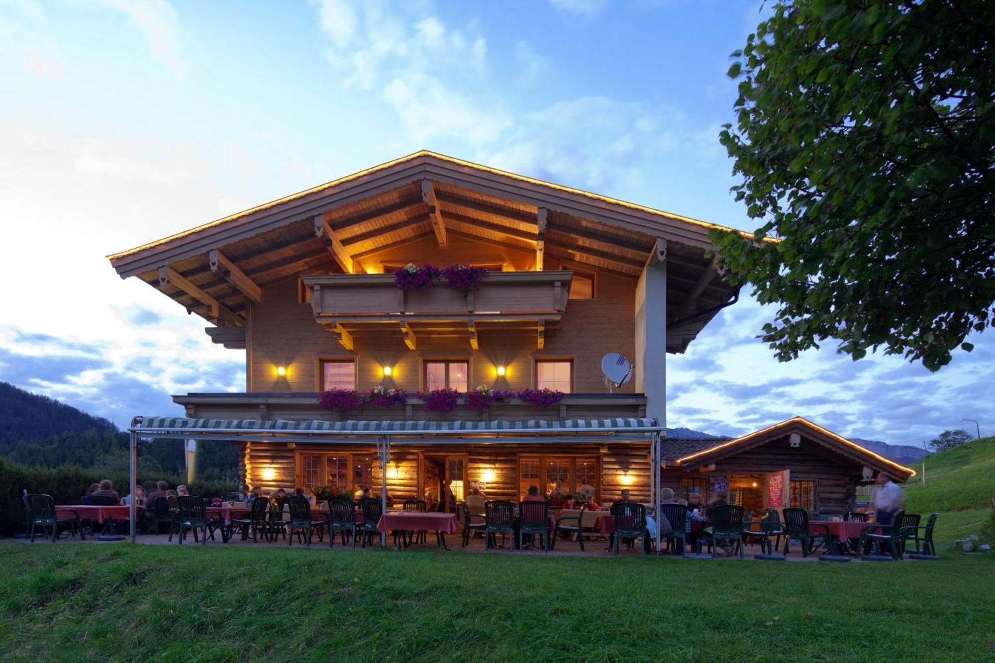 Alpengasthof Oberweissbach Waidring Exterior photo